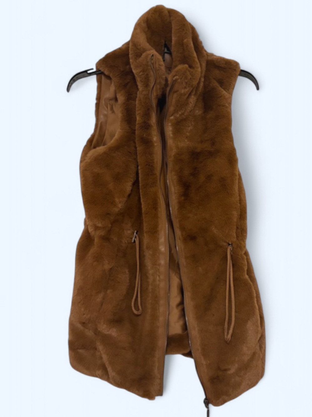 Philosophy Plush Faux Fur Vest in Brown